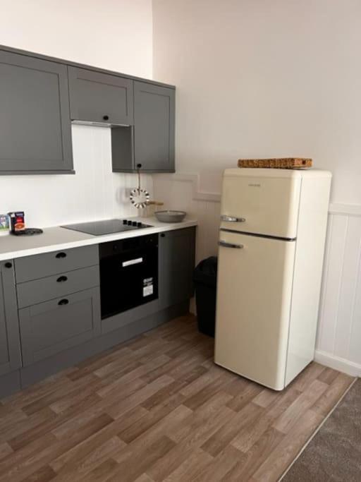 73 George Street. Appartment 1 奥本 外观 照片